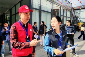 南江县爱心助学会携手南江县青年志愿者协会共筑“宋庆龄少年儿童发明奖四川选拔赛”志愿服务新篇章