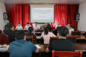 巴中市住房公积金管理中心与铁佛镇双泉村 联合开展“筑牢廉洁堤坝 共建务实新风” 结对共建活动