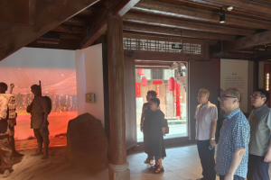 市医保局组织开展退休老干部“庆七一·红色恩阳行”主题党日活动