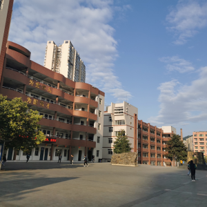巴中市职业中学：创新培育新型实用人才 积极服务地方经济发展 ...
