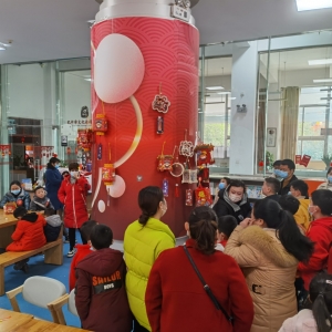 巴中市图书馆成功举办“听传统故事、猜节庆灯谜、吃自做元宵”活动 ...