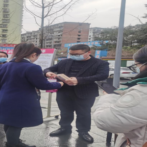 巴中市卫生健康系统开展“三进服务”活动，为公共卫生服务助力添彩 ...