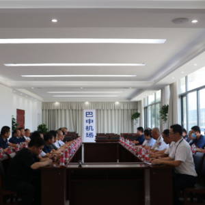 市发展改革委开展“传承红色文化·勇担使命责任”庆“八一”主题党日活动