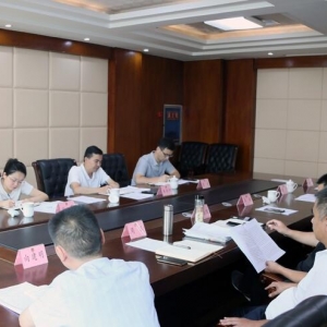 省政协副秘书长朱向阳来巴调研