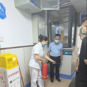 市卫生健康委开展安全生产、疫情防控、信访维稳综合督查
