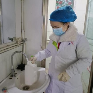 平昌县疾控中心开展生活饮用水水质监测工作