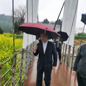 市质检中心党组书记、主任兰波深入挂联村调研乡村振兴工作
