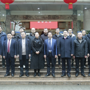 任小娟到平昌县人民医院 看望慰问 “组团式”帮扶队员