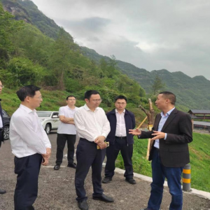 生态环境厅综合处处长昝学军来巴调研美丽四川建设工作