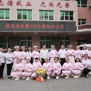 赵建仁副市长走访慰问优秀护理团队和一线护理人员