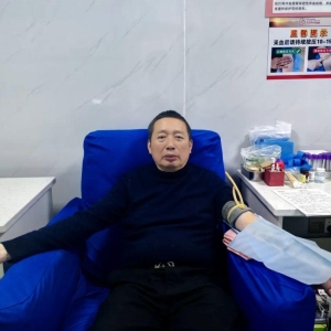 【热血初心映使命 三十二次书写大爱人生】 ——通江县温选民同志以12600毫升热血为献血生涯交出“完美答卷”