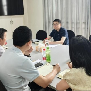 市科技局召开大型成套科研仪器设备盘活利用座谈会