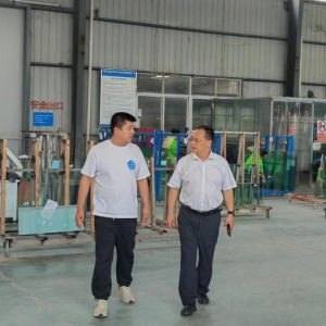 市科技局深入企业解决科技创新难题