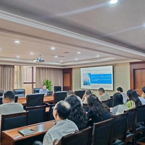 赋能合规管理 护航国企发展——巴中市秦巴农担公司开展企业合规专题培训