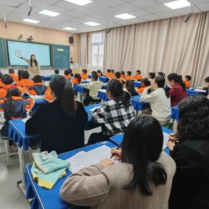 十月金秋 | 推门听课探实况，汇智聚力促提升①