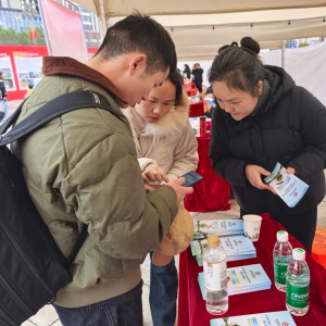 “感恩有您，欢迎回家”丨巴中市多部门联合开展暖心接站服务