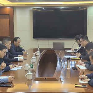 巴发展集团党委副书记、副董事长李斌一行调研指导秦巴农担公司