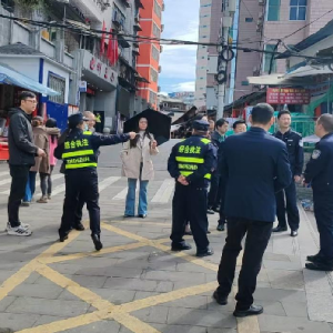 巴州区集中开展校园周边环境综合整治